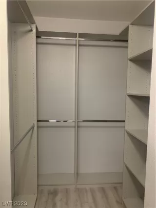 Photo #5: 2507860 Listing