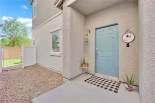 Photo #1: 2507888 Listing