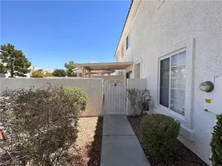 Photo #3: 2507892 Listing 