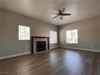 Photo #5: 2507892 Listing 