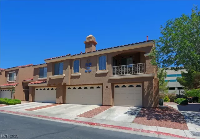 MLS: 2507922 Condo For Sale