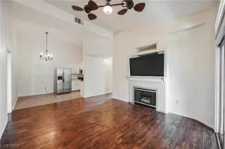 Photo #3: 2507929 Listing 