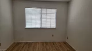 Photo #5: 2507950 Listing 