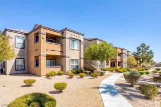 Photo #2: 2507960 Listing 