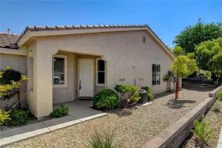 Photo #4: 2507969 Listing