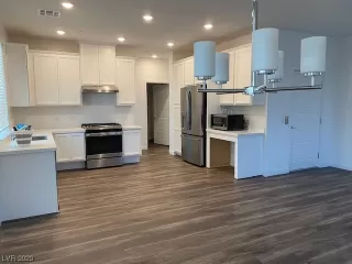 Photo #3: 2507999 Listing 