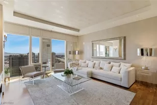 Photo #6: 2508016 Listing