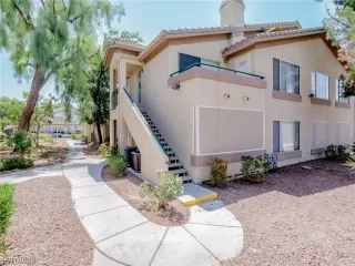 Photo #1: 2508028 Listing 