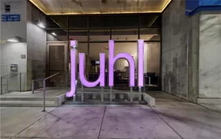 Photo #2: 2508041 Listing