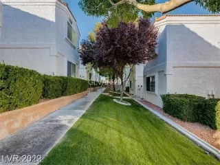 Photo #1: 2508044 Listing 