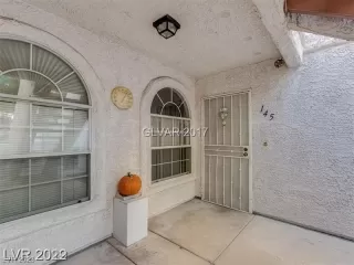 Photo #2: 2508044 Listing 