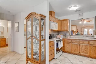 Photo #3: 2508110 Listing 