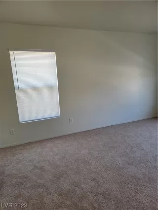 Photo #6: 2508126 Listing 