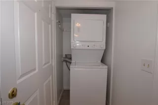 Photo #6: 2508153 Listing 