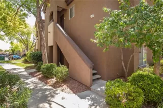 Photo #1: 2508162 Listing