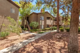 Photo #2: 2508162 Listing