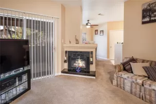 Photo #5: 2508162 Listing