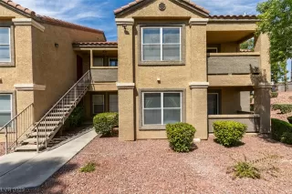 Photo #1: 2508200 Listing