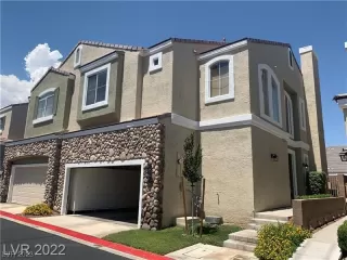 Photo #1: 2508207 Listing 