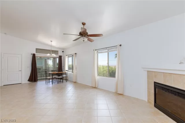 MLS: 2508222 Condo For Sale