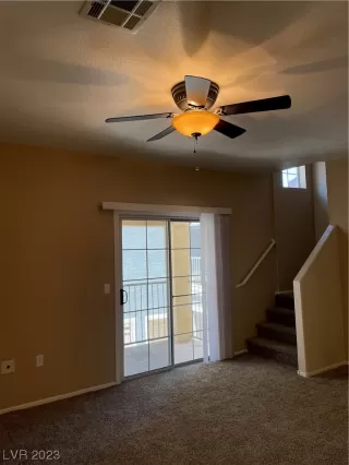 Photo #2: 2508225 Listing 