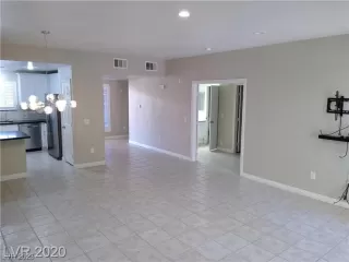 Photo #5: 2508240 Listing 