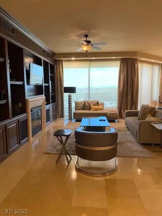 Photo #3: 2508276 Listing