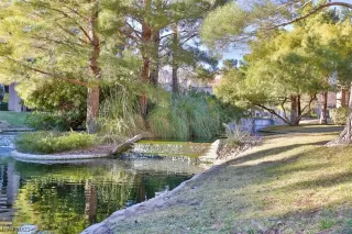 Photo #2: 2508381 Listing