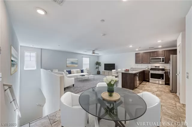 MLS: 2508388 Condo For Sale