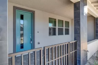 Photo #1: 2508397 Listing 