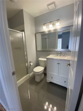 Photo #5: 2508407 Listing 