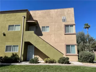 Photo #1: 2508409 Listing 