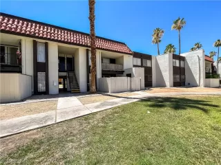 Photo #2: 2508415 Listing 