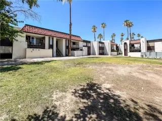 Photo #3: 2508415 Listing 