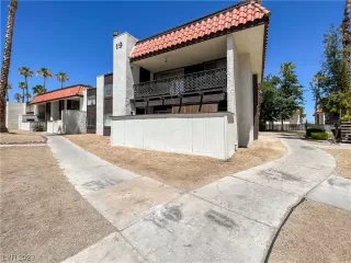 Photo #6: 2508415 Listing 