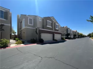 Photo #1: 2508444 Listing 