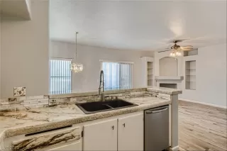 Photo #6: 2508445 Listing 