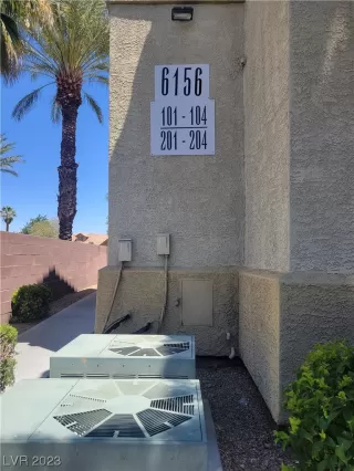 Photo #1: 2508453 Listing 