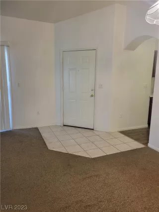 Photo #5: 2508453 Listing 