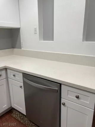 Photo #5: 2508475 Listing 