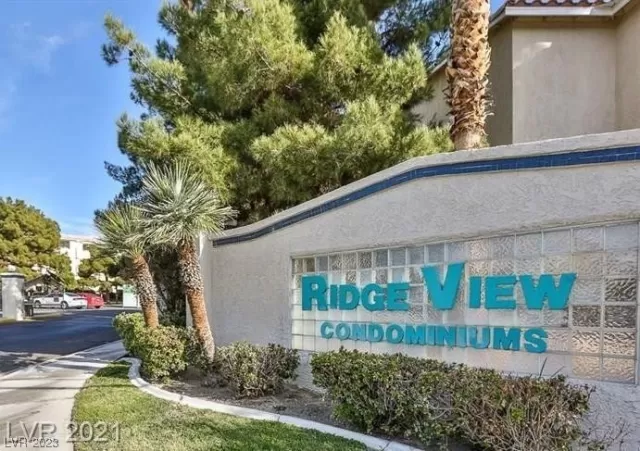 MLS: 2508484 Condo For Sale