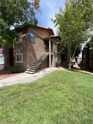 Photo #1: 2508508 Listing 