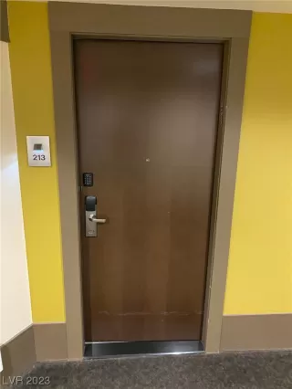 Photo #1: 2508517 Listing 