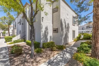 Photo #1: 2508520 Listing