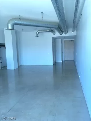 Photo #3: 2508543 Listing 