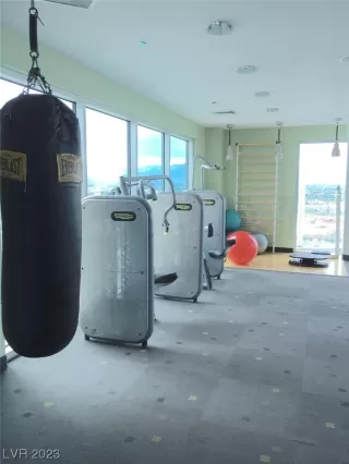 Photo #4: 2508543 Listing 