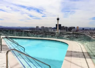 Photo #5: 2508543 Listing 