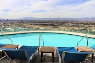 Photo #6: 2508543 Listing 