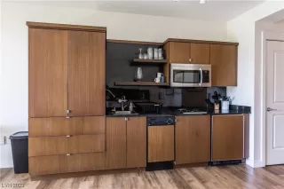 Photo #6: 2508554 Listing 