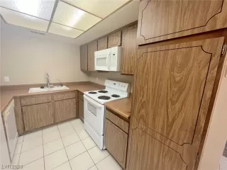 Photo #4: 2509588 Listing 